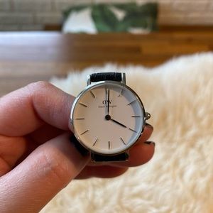 Daniel Wellington Petite 28mm Watch